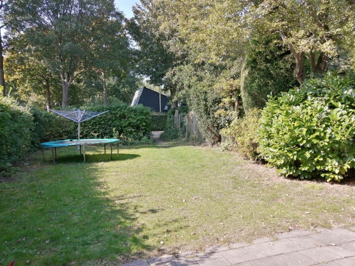 Oude-Tonge Holiday House Near Fishing Waters Extérieur photo